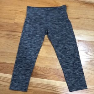 Lululemon Wunder Under crop pant